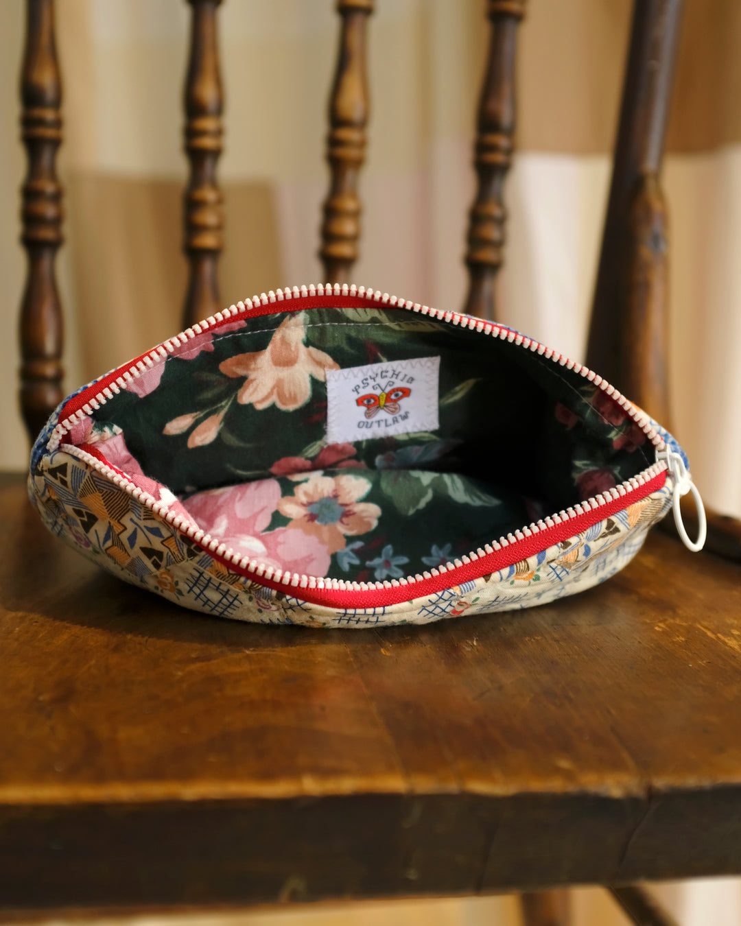 Upcycle Your Scraps - Zipper Pouch