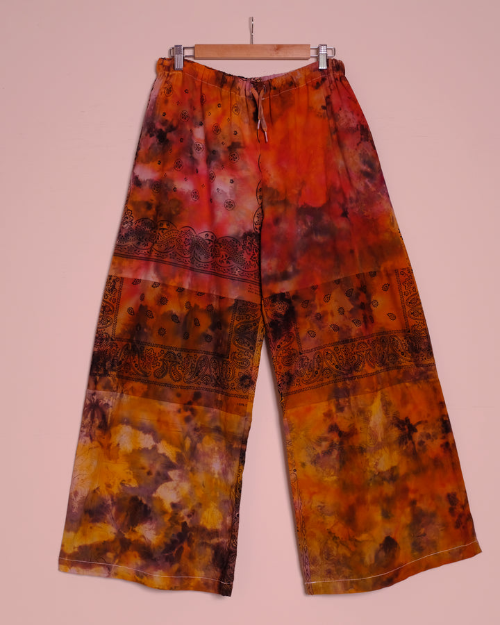 Tie Dye Lounge Pants, L