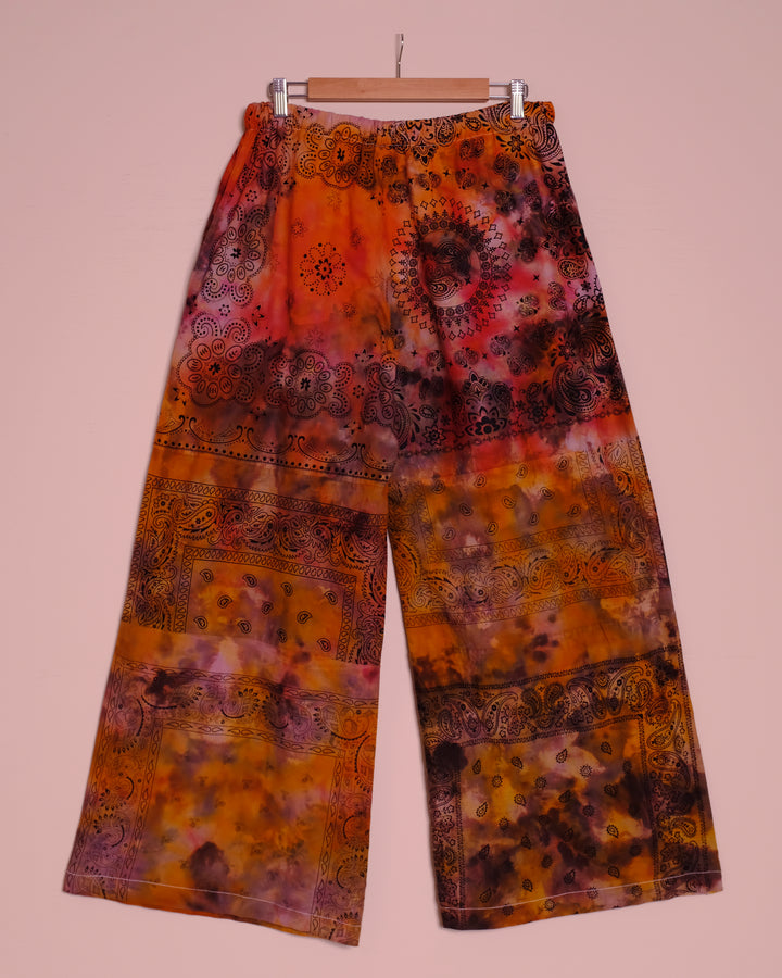 Tie Dye Lounge Pants, L